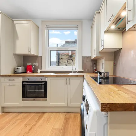 Modern Spacious 1 Bed Flat Near Richmond Park London Exterior photo