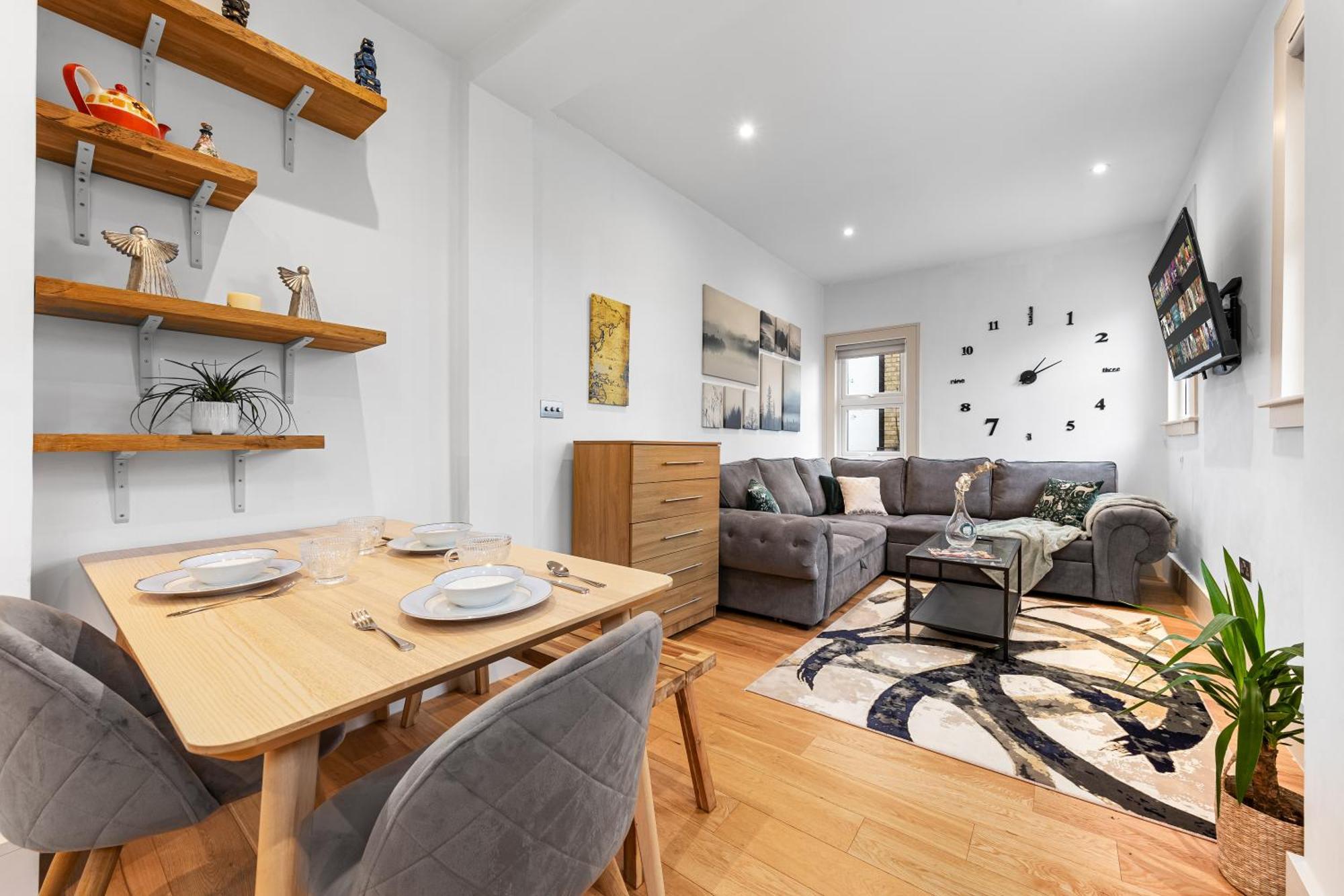Modern Spacious 1 Bed Flat Near Richmond Park Apartment *